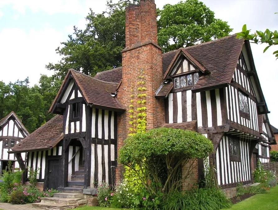 Outdoor view of Selly Manor 